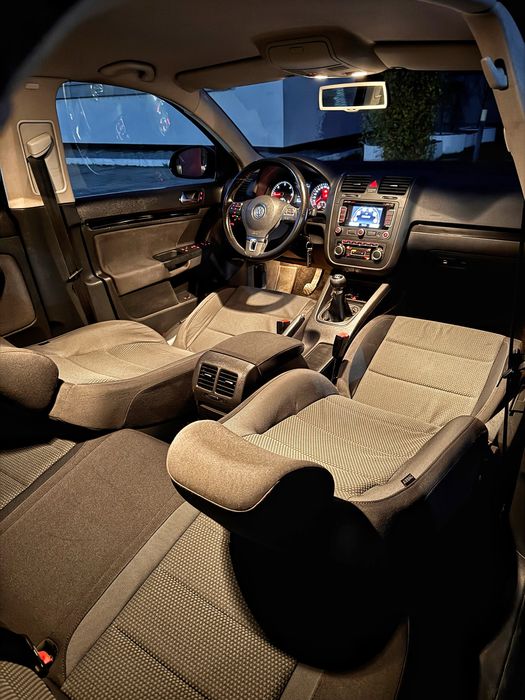 Vw Jetta 2010 1.6Tdi Euro5 Highline Navigație Pilot Automat Comenzi vo