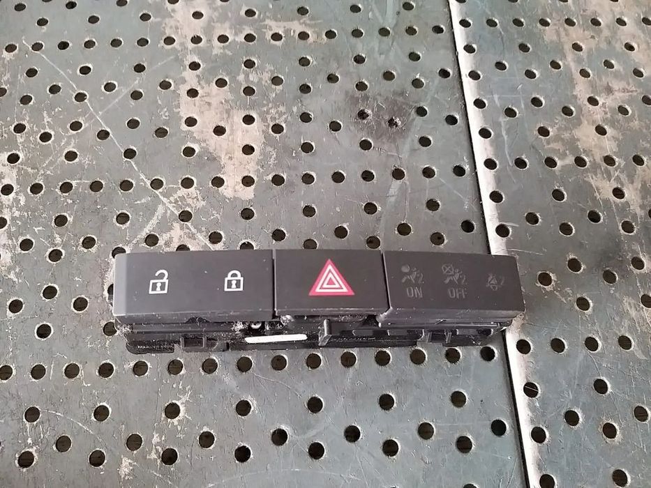 Bloc butoane avarii blocare usi opel astra j 13285122