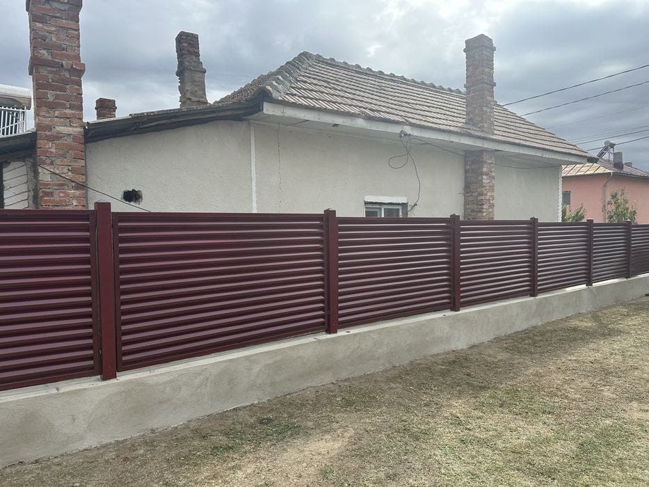 Construim garduri și porți la cerința clientului