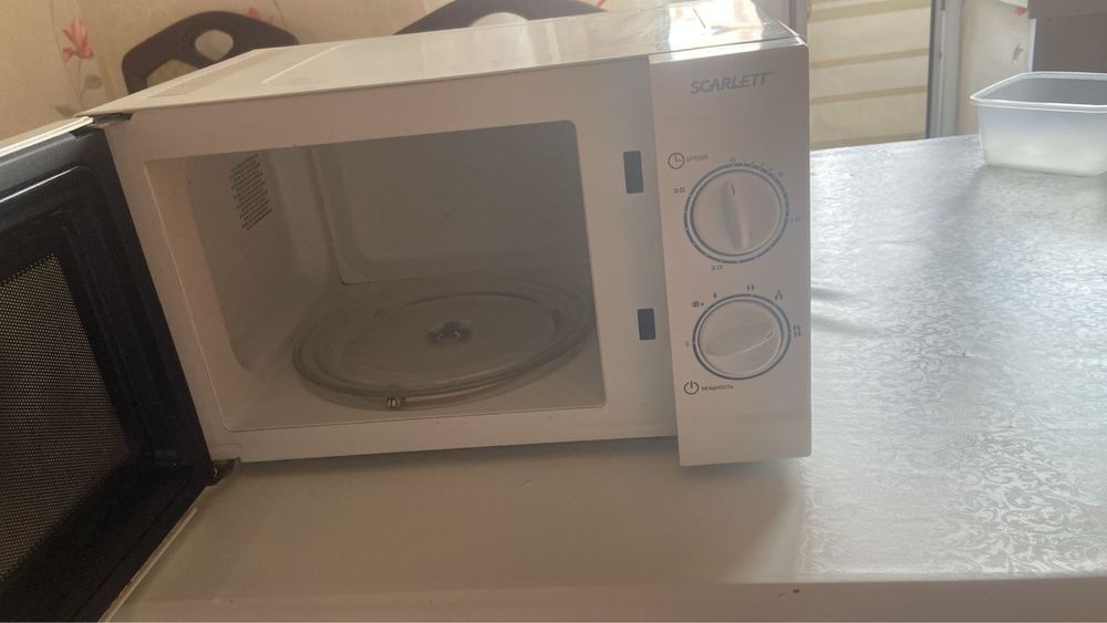 Продам микроволновую печь