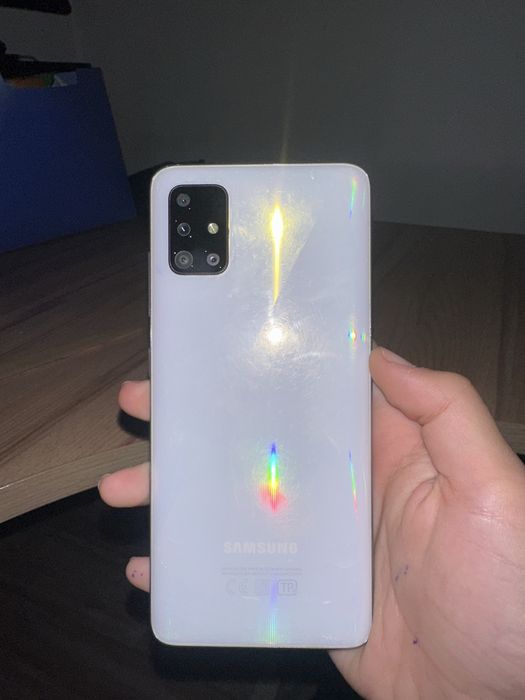 Samsung a51.