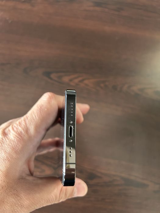 Iphone 13 pro Graphite, като нов, с гаранция