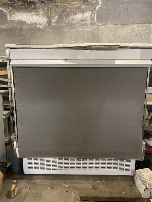 Холодильная витрина