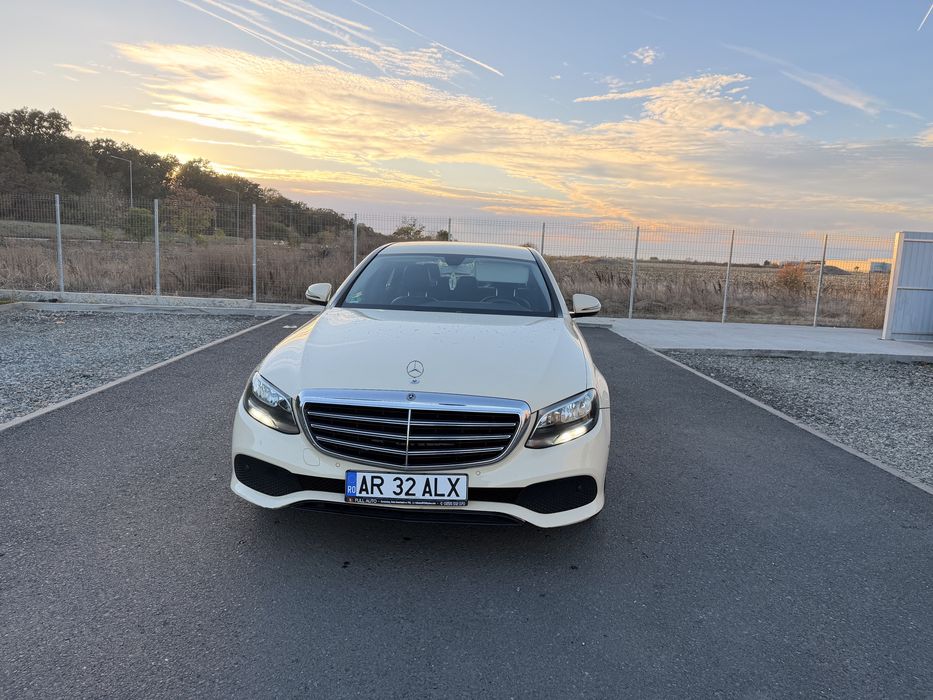 MERCEDES-BENZ E-Class 0 — imagine 2
