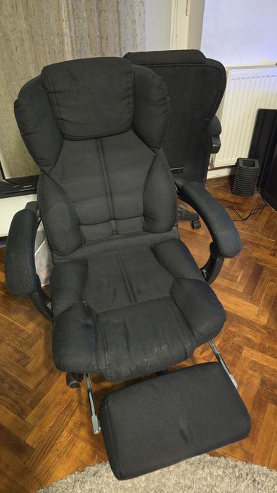 Vând doua scaune de birou