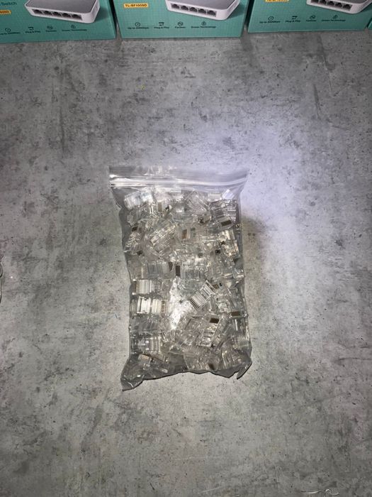 Коммутатор TP-Link НОВЫЙ