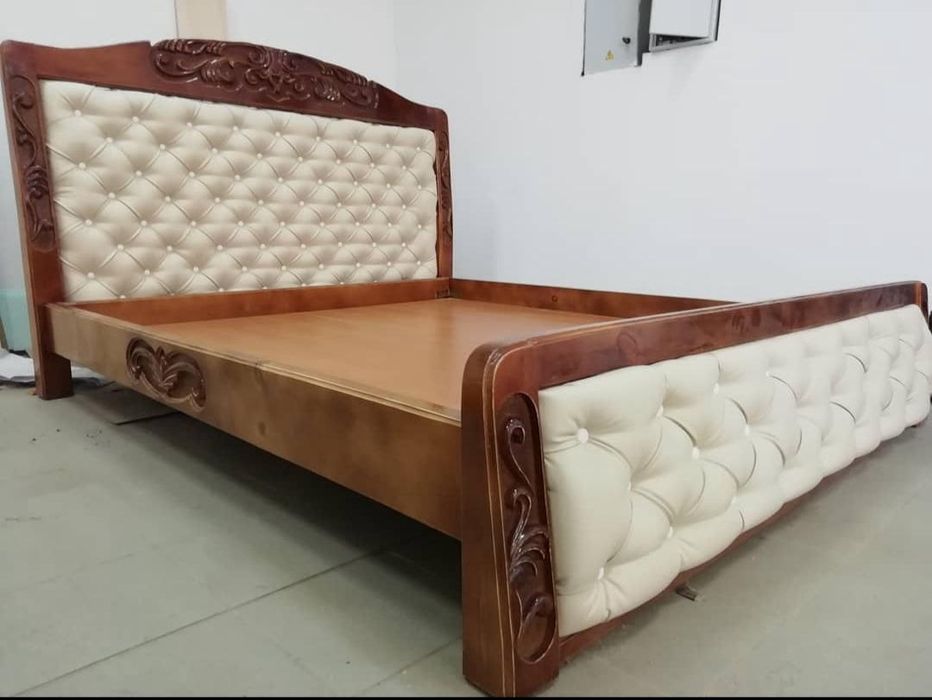 Продам кровать  б/у