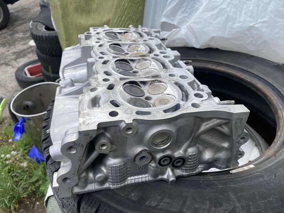 Глава за тойота аурис 1.8