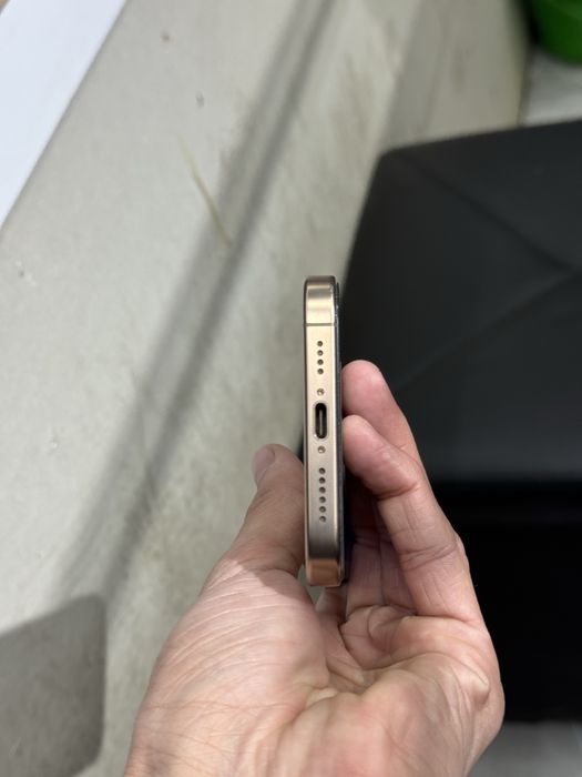 iphone 16pro max srocni sotiladi