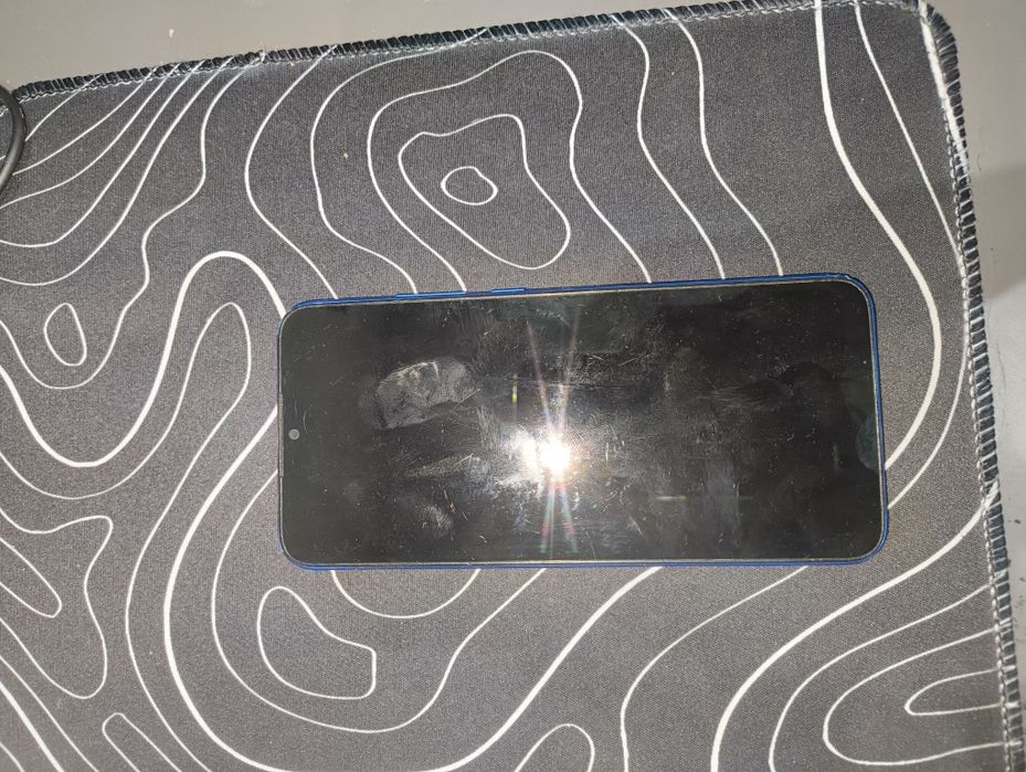 Продавам Redmi 9c NFC