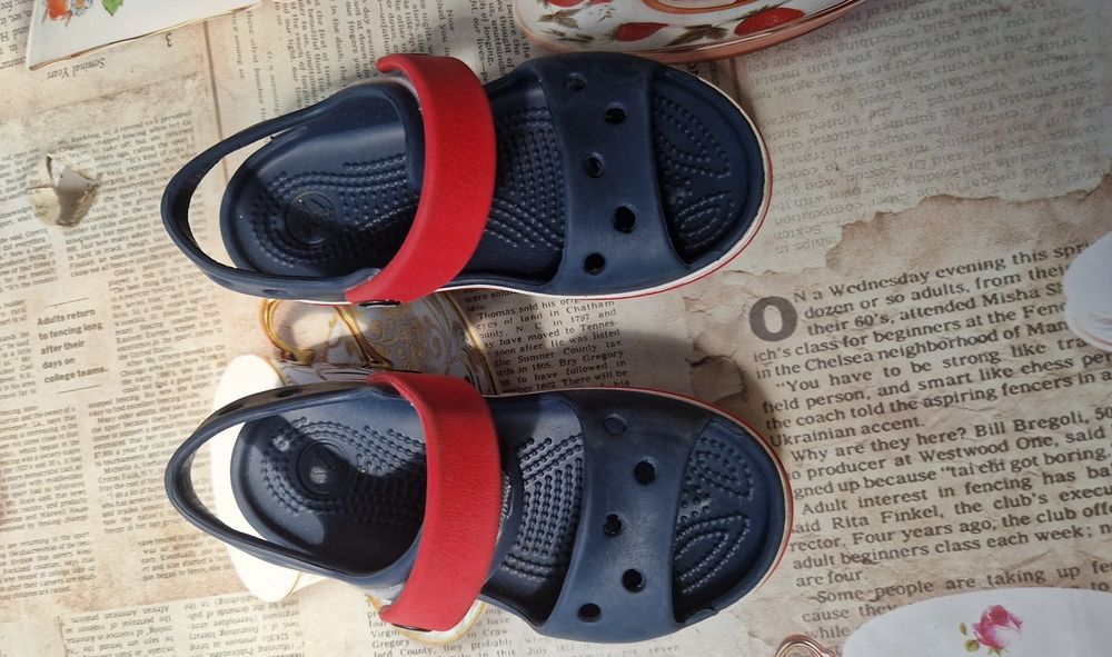 Sandale crocs c10
