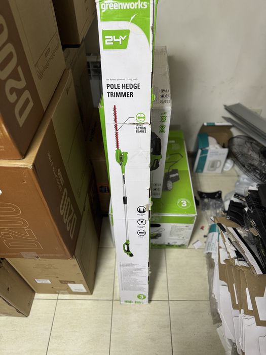 Кусторез Greenworks новый