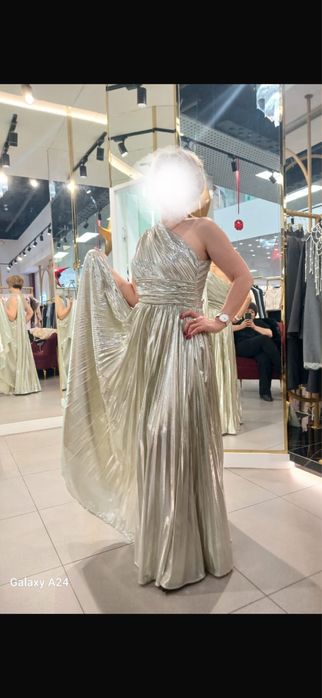 Продам вечернее платье