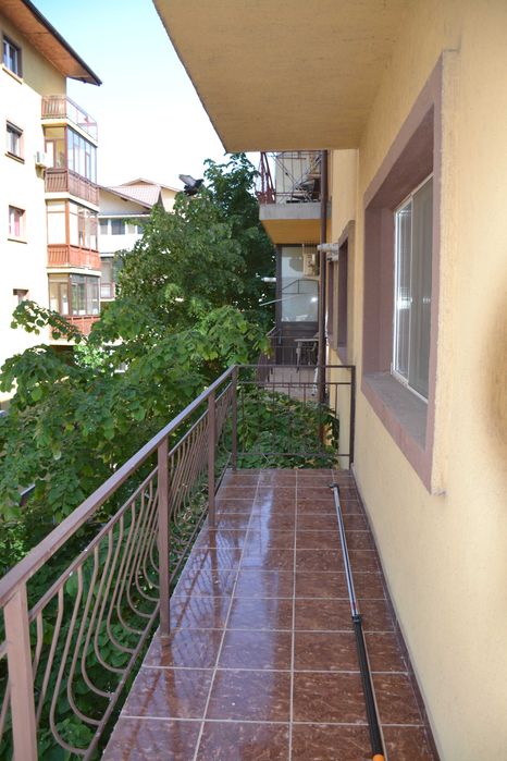 Vand apartament 2 cam Militari Residence