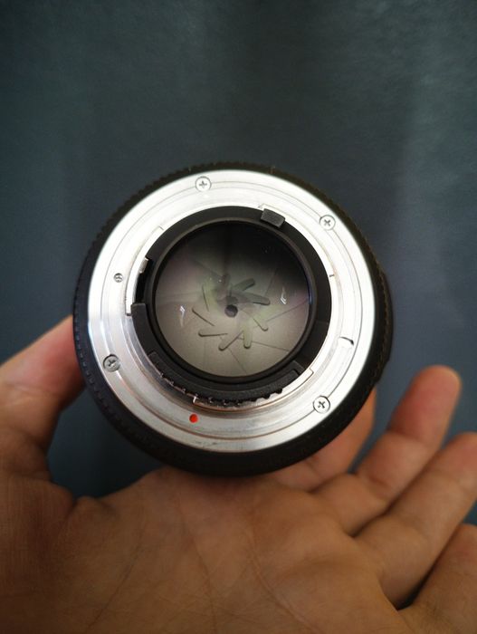 Sigma 85mm 1.4 nikon