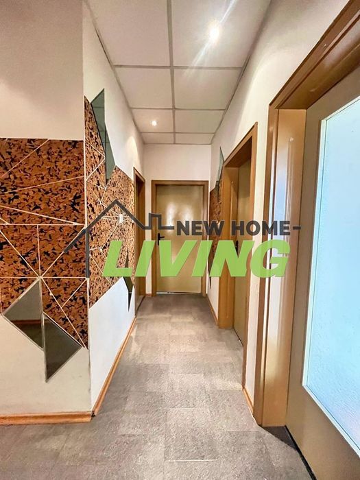 Продава се Тристаен апартамент в Пловдив, Център - 92 кв.м за 1490 €/кв.м - Снимка #3