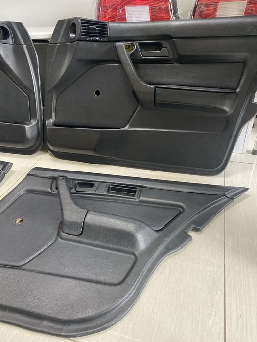 Дверные карты BMW E34