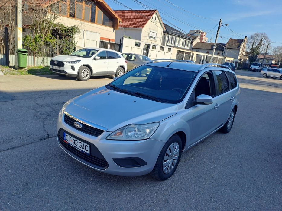 Ford Focus 2 an fab 2011 motor 1.6d euro5 bine intretinut
