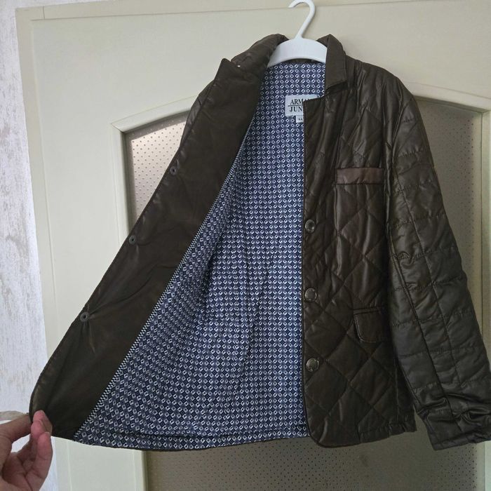 Armani Junior, Капитонирано тънко есенно яке за момче, 6г