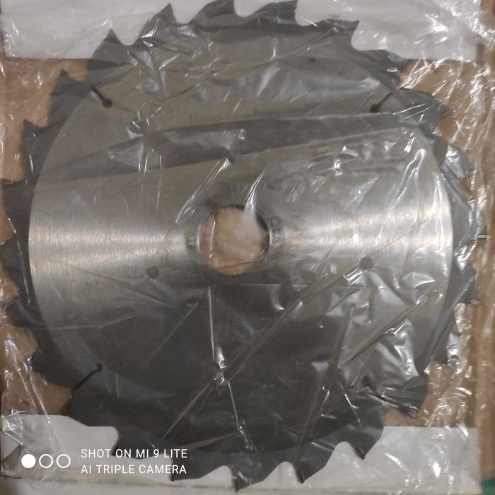 Промо!  Ударна бормашина, пистолет за топъл въздух,2 диска за циркуляр