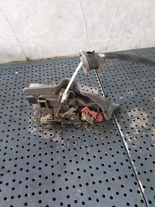 Broasca usa dreapta spate audi a2 8z0 8z0839350c