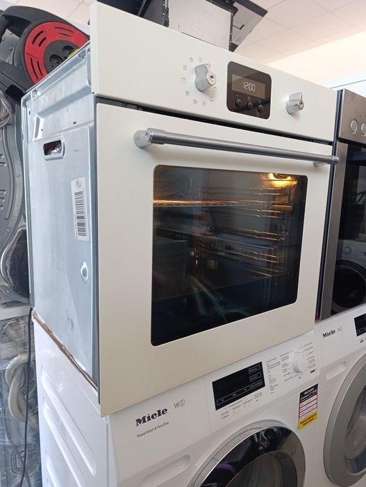 Ретро Фурна за вграждане Electrolux