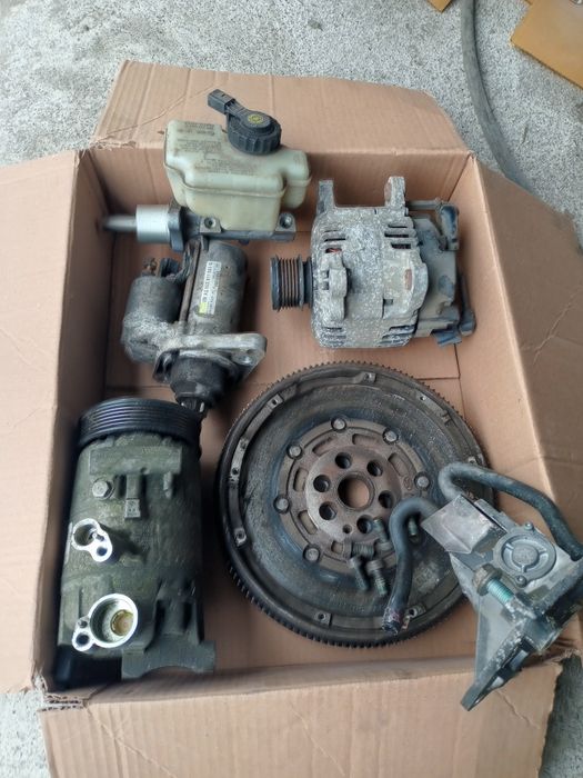 Останали части от SKODA OCTAVIA II 2.0 FSI 150 2005г.