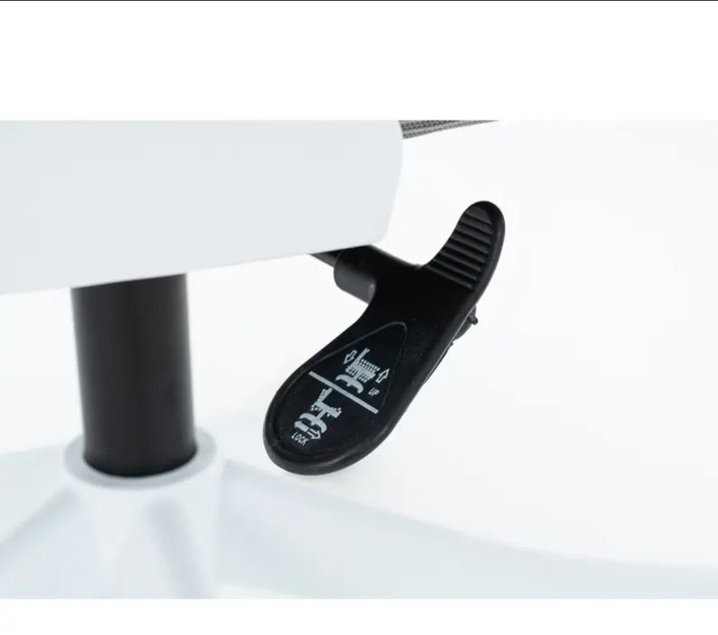 1. Scaun ergonomic de birou