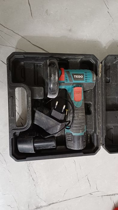 Продам электроинструмент