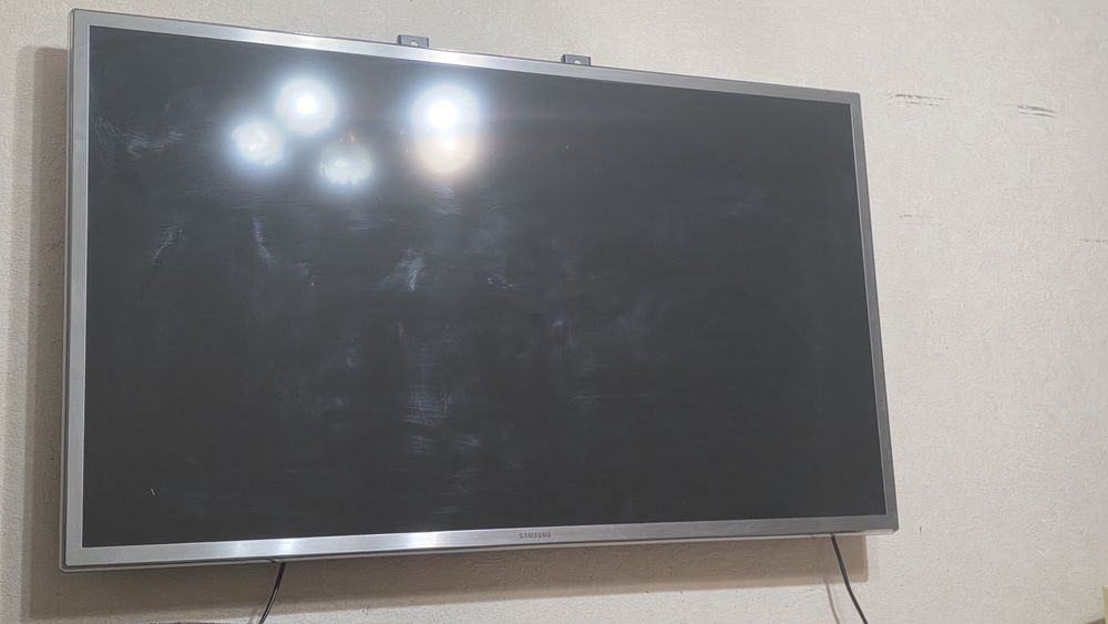Телевизор жидкокристаллический LED Samsung