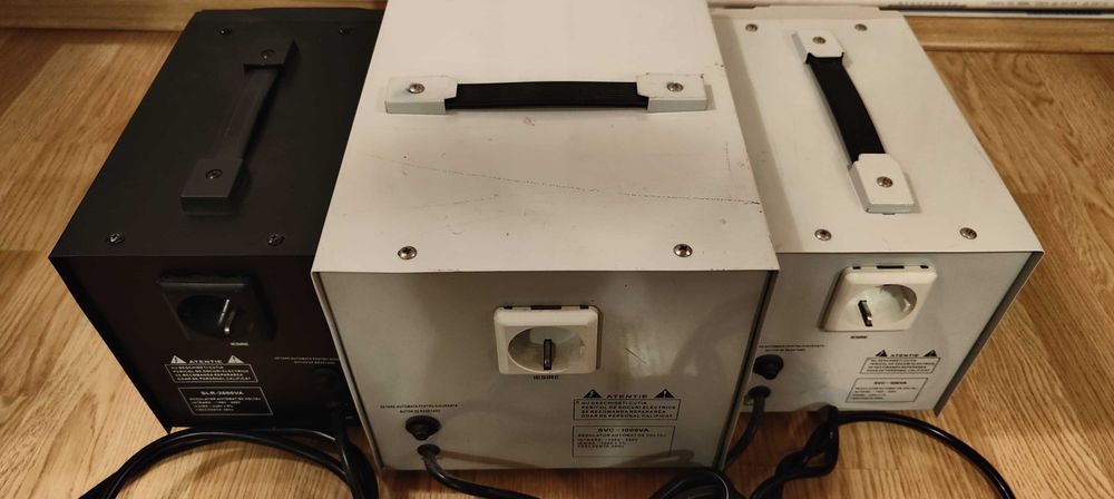 Stabilizator automat cu servomotor