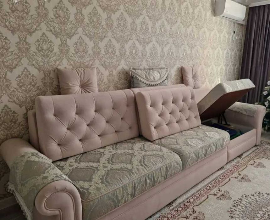 Продам диван для гостиной