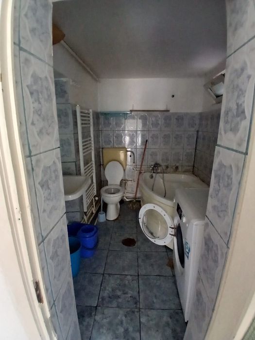 Casa  caramida 3 camere