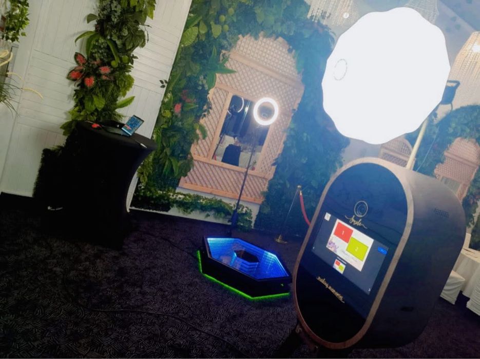 Cabina foto / fum greu / decoruri / artificii / video 360