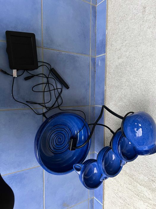 Fantana - cascada solara de gradina si terasa