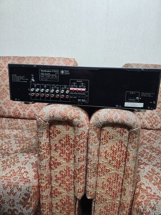 Усилитель Technics SU-V300