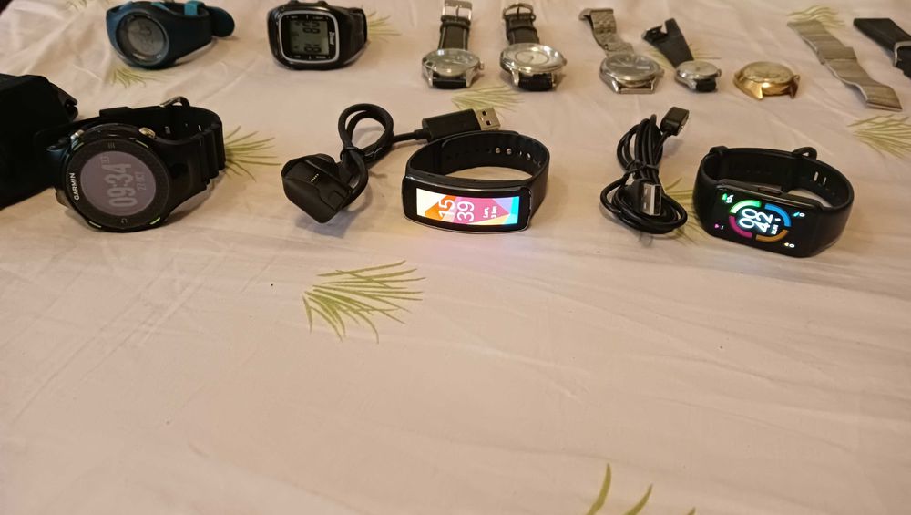 ceasuri mecanice,electronice,smart