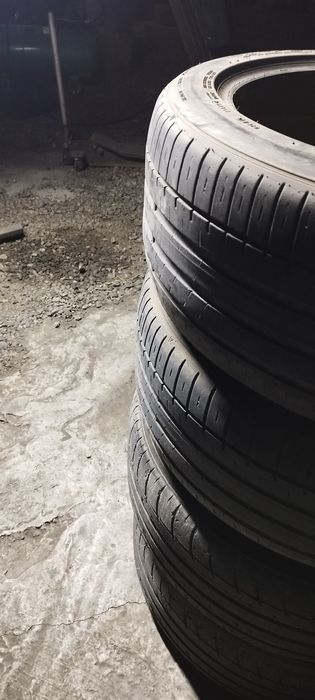 Шина летная 245/45/19