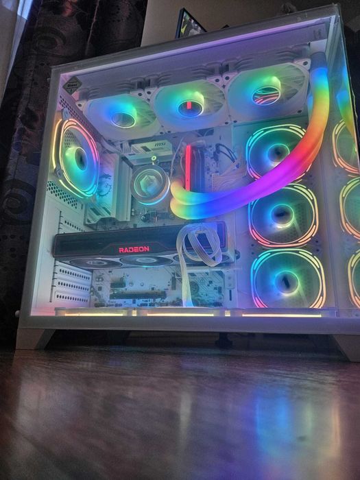 Ryzen 5 7600x 48GB DDR5 RAM 6800XT 16 GB VRAM