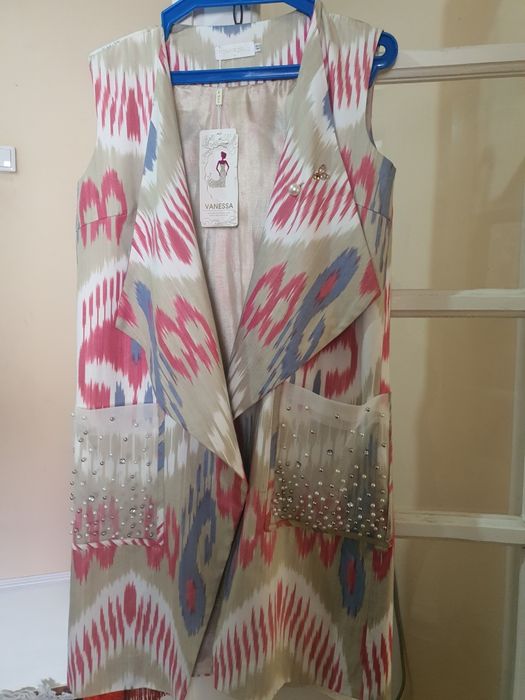 Продаётся новая жилетка