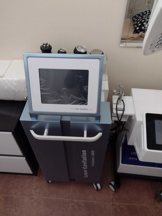 Козметична машина.Кавитация,Липолазер,RF,Вакум