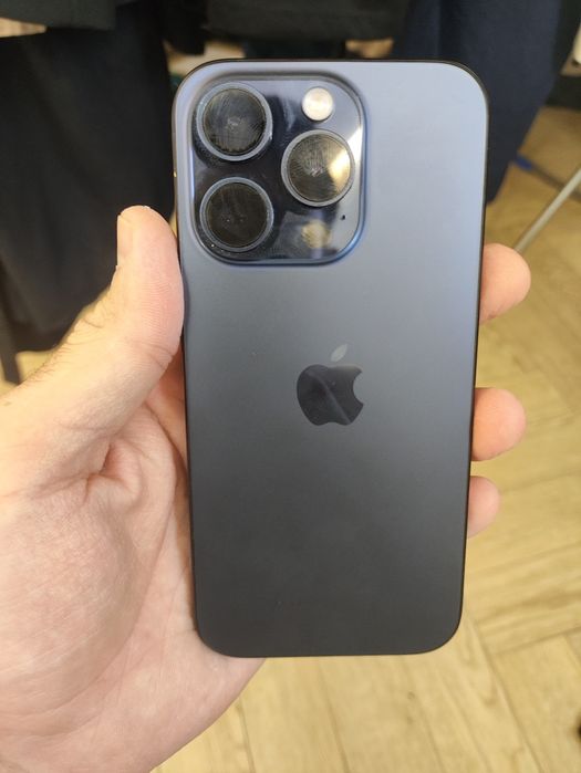 15 pro 1tb blue titanium