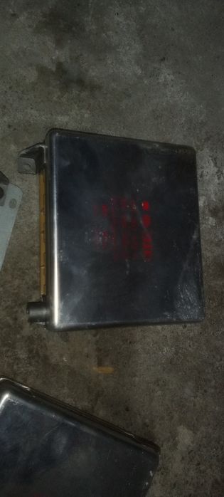 Ауди 2.6 компьютера. блоки управления.