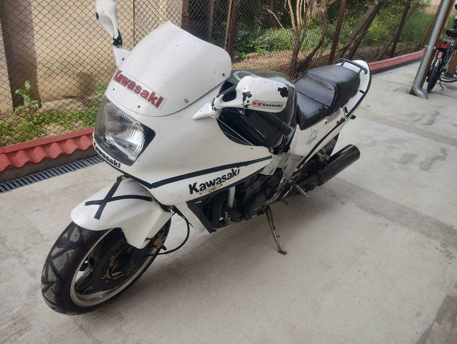 Kawasaki ZX10 на части