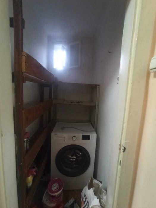 Dau in chirie  apartament cu 2 camere in apropiere de Spitalul Judetean