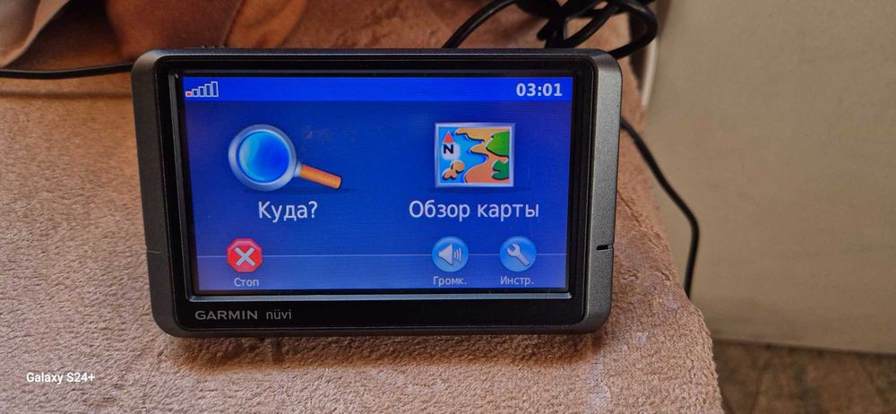 Продавам навигация Garmin Nuvi 205W