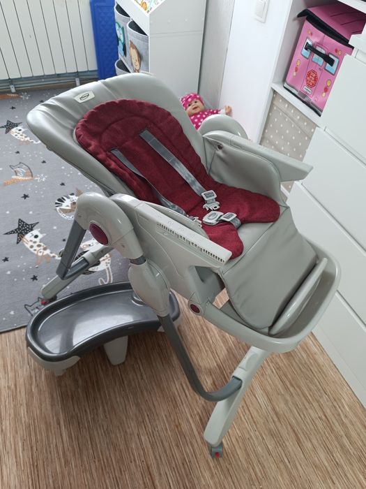 Продам стульчик для кормления ребенка
