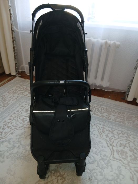 Продам Коляска  б/у