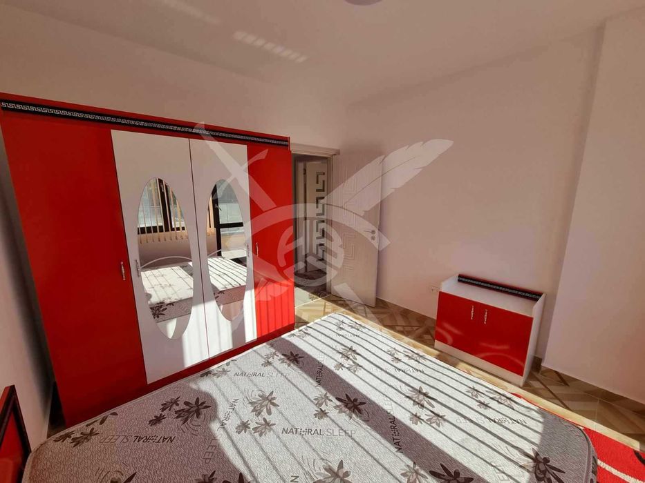 Дава се под наем Двустаен апартамент в Варна, Галата - 67 кв.м за 400 € - Снимка #2