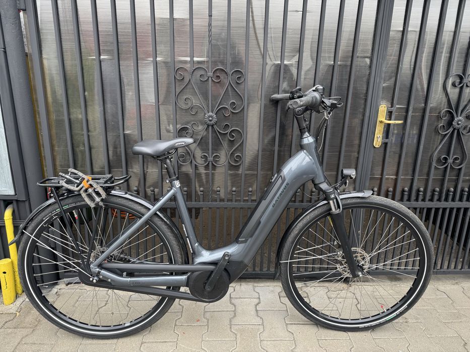Bicicleta electrica Batavus 2023